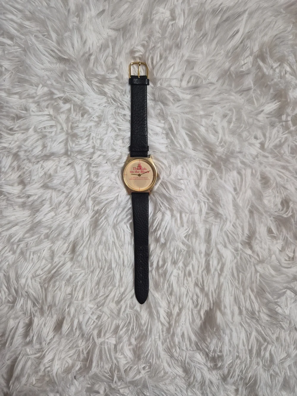 Vintage The Kids On The Block Watch Black Leather Band Gold Tone Round Face Pupp